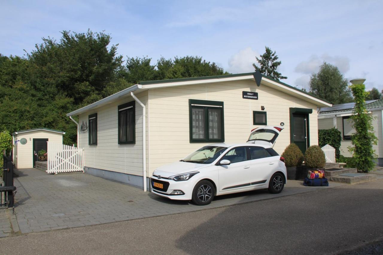 Chalet Buutengeweun, Met Luxe Jacuzzi En Tonsauna Sint Annaland Kültér fotó