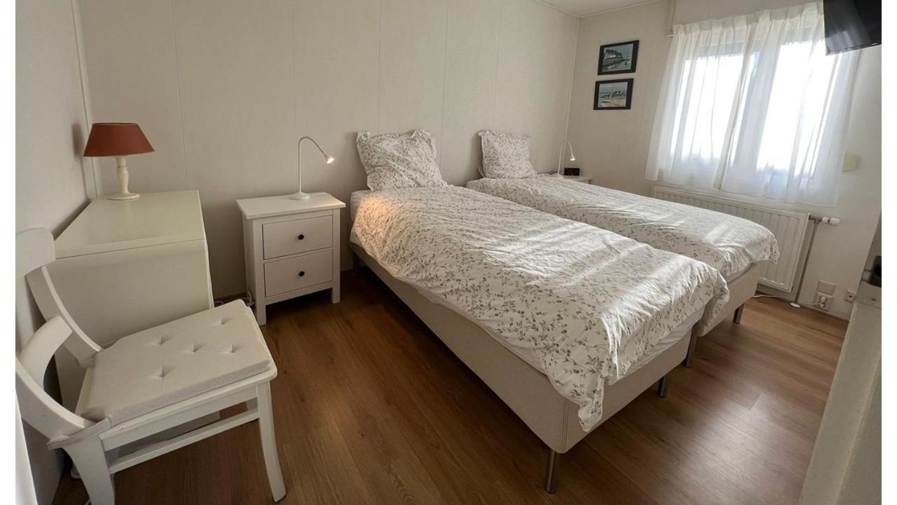 Chalet Buutengeweun, Met Luxe Jacuzzi En Tonsauna Sint Annaland Kültér fotó