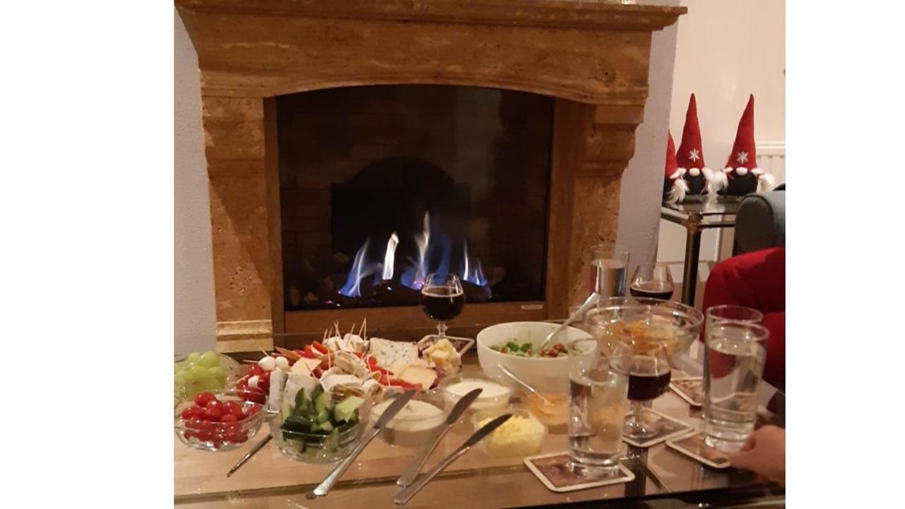Chalet Buutengeweun, Met Luxe Jacuzzi En Tonsauna Sint Annaland Kültér fotó